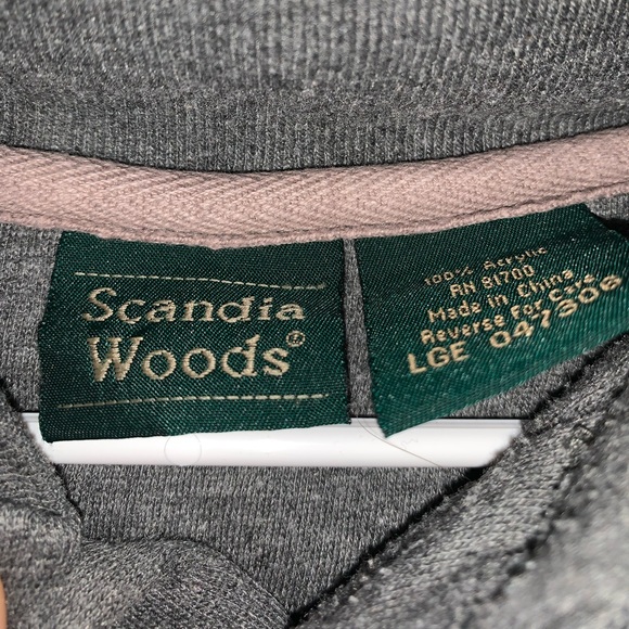 Vintage Tribal Crewneck - Picture 3 of 3